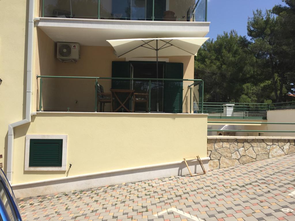 Apartment Maestral Rogac ภายนอก รูปภาพ