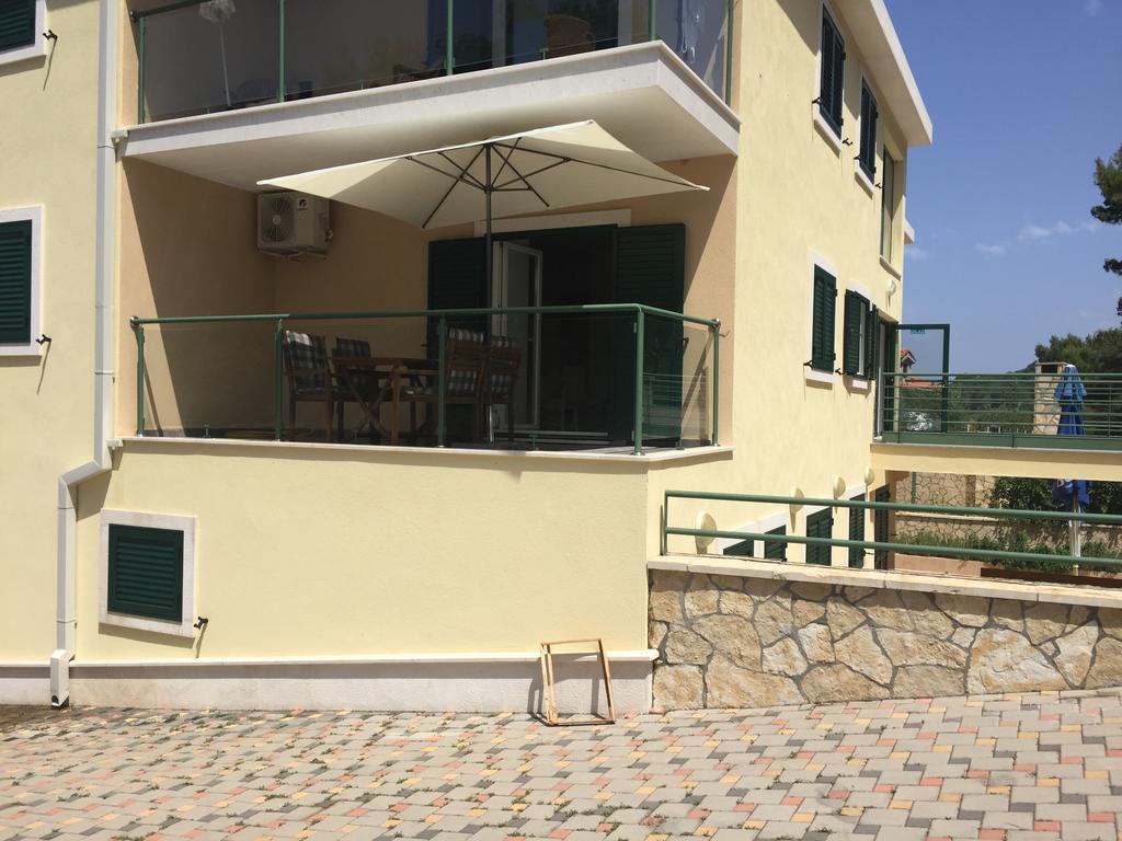 Apartment Maestral Rogac ภายนอก รูปภาพ